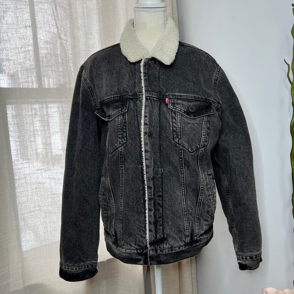 Levi's Other - NWT Levi's Sherpa Trucker Jean Jacket Type 3 Black Denim Brusted Size Medium